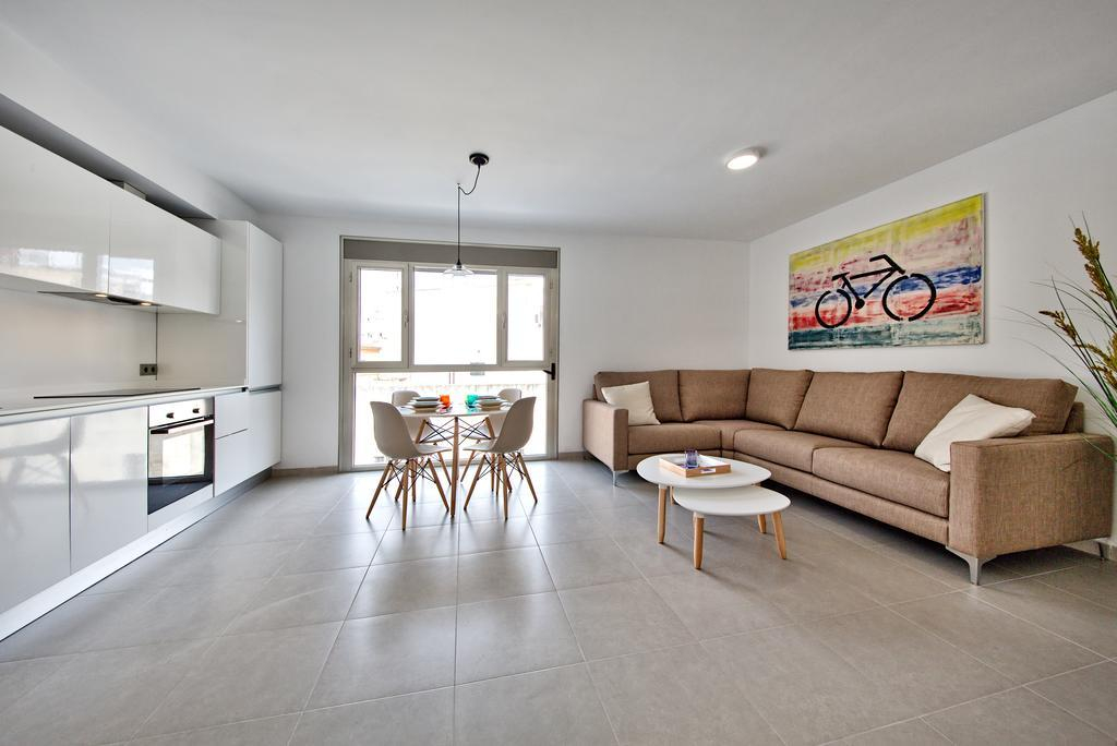 Poble Espanyol Apartments