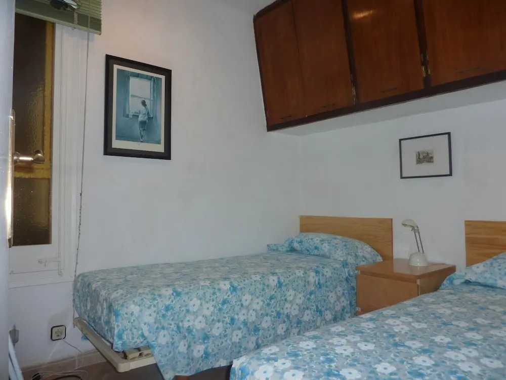 Apartment (wifi, air conditioning) at 150 meter beach