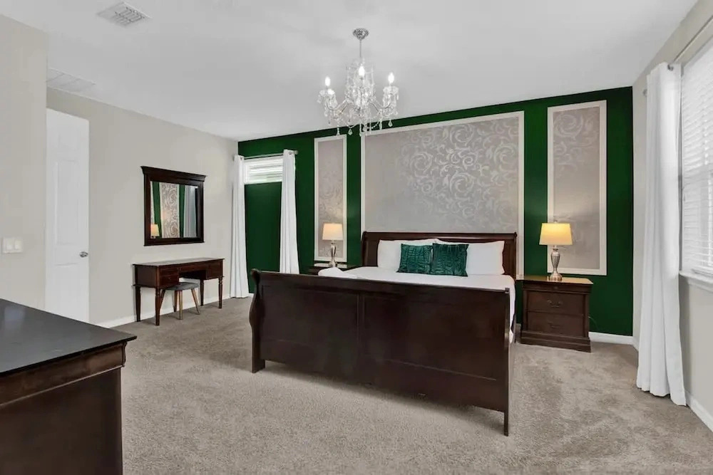Chic 4BR With Pool Game Room Mickey Rooms
