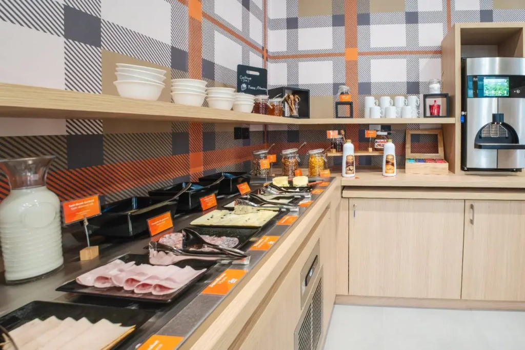 easyHotel Marseille Euromed