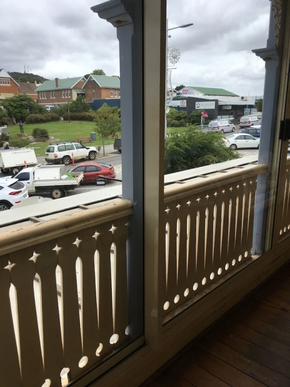 Albany Hotel