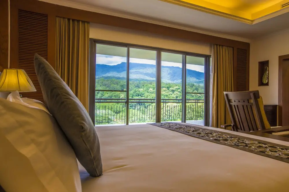 E-Outfitting Valley Resort