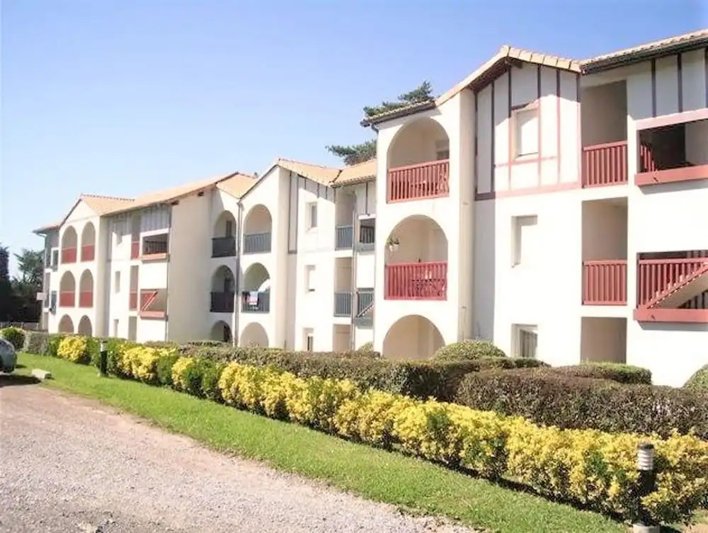 Apartment With one Bedroom in St Jean de Luz, With Pool Access and Enc