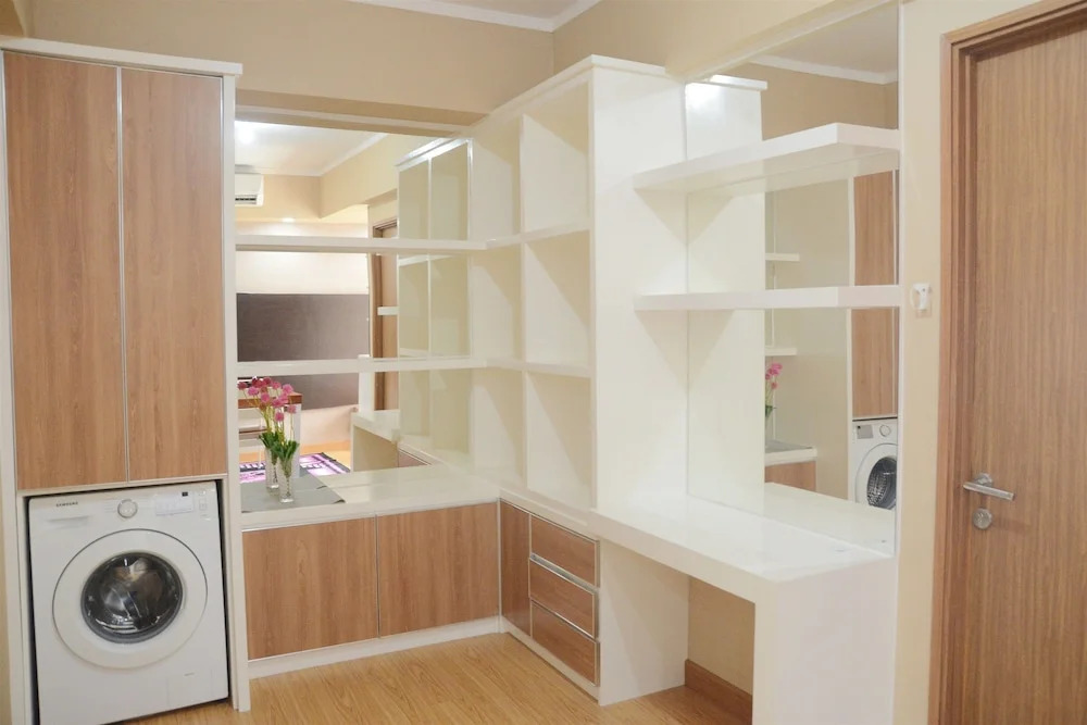 New Furnish 1BR Apartment The Oasis near Lippo Cikarang