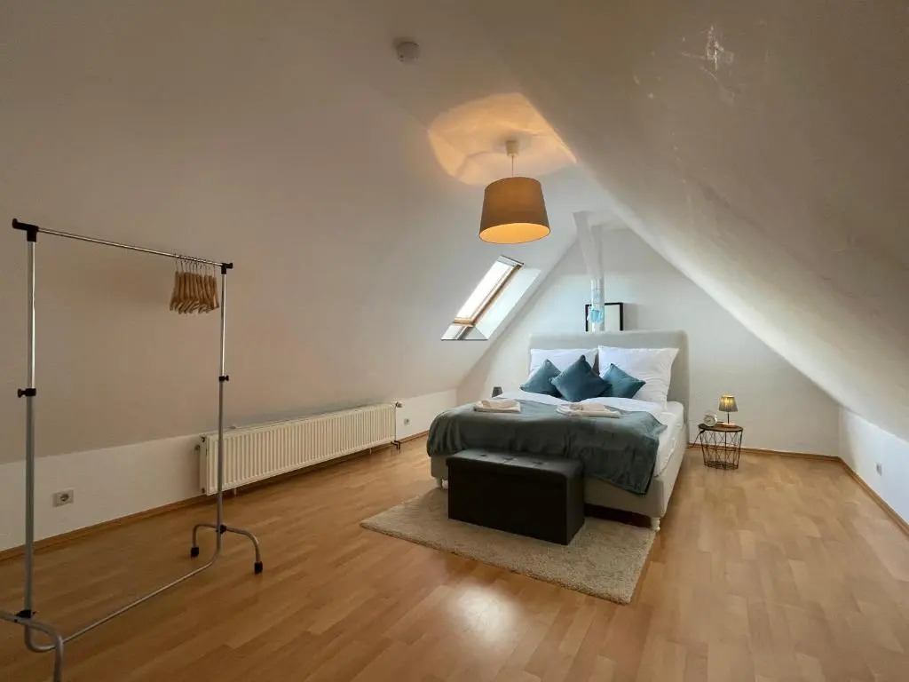Suite Dilara by NINJA SPACES - 105QM Maisonette, Netflix, Garten, Parkplatz