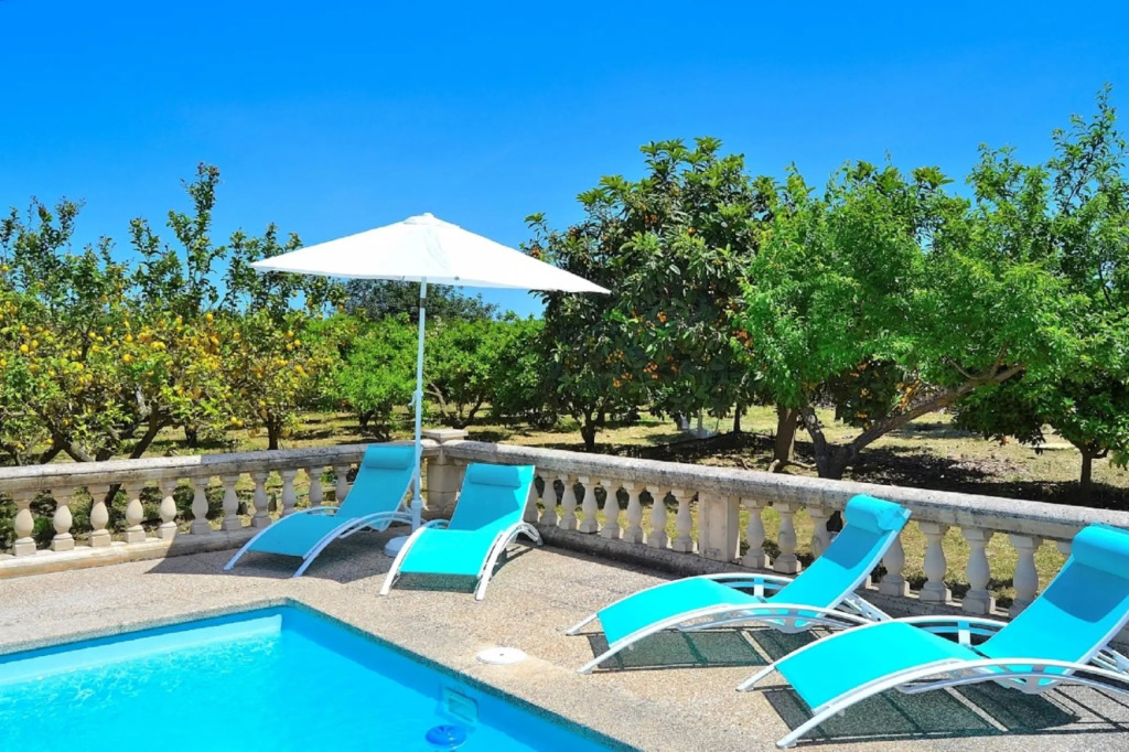 Villa Son Rossinyol, Sineu 128