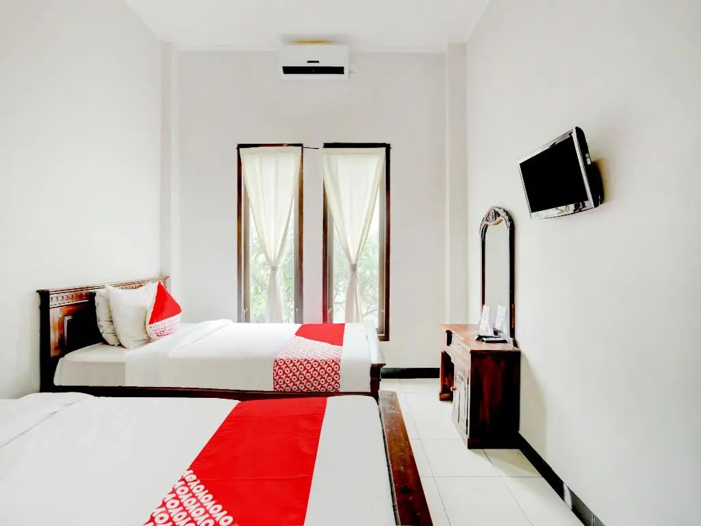 OYO 3156 Hotel Warta Dua
