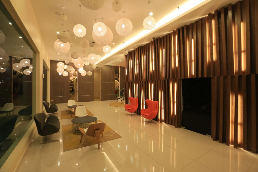 Supreme Hotel