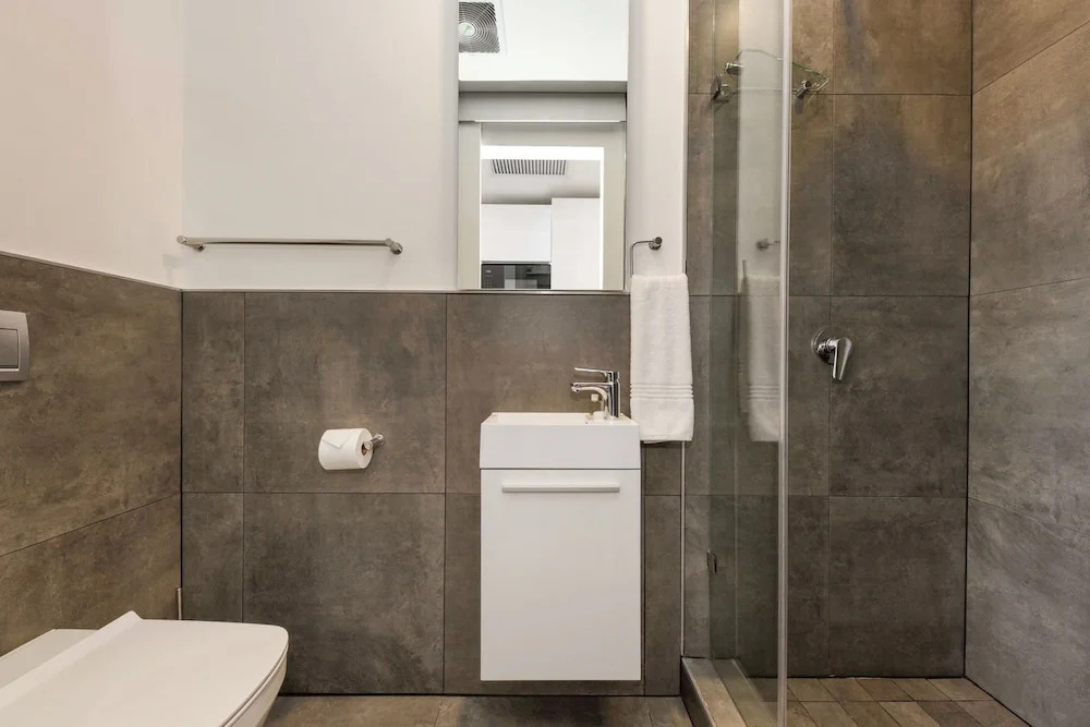 Illovo Central Apartments