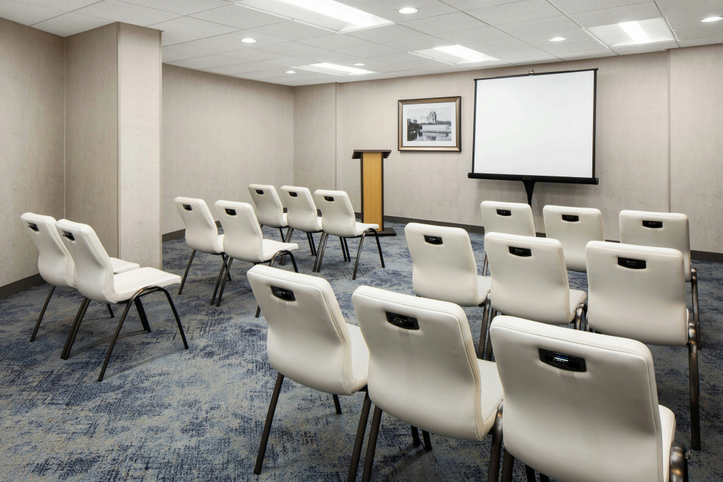 Courtyard by Marriott Minneapolis Downtown
