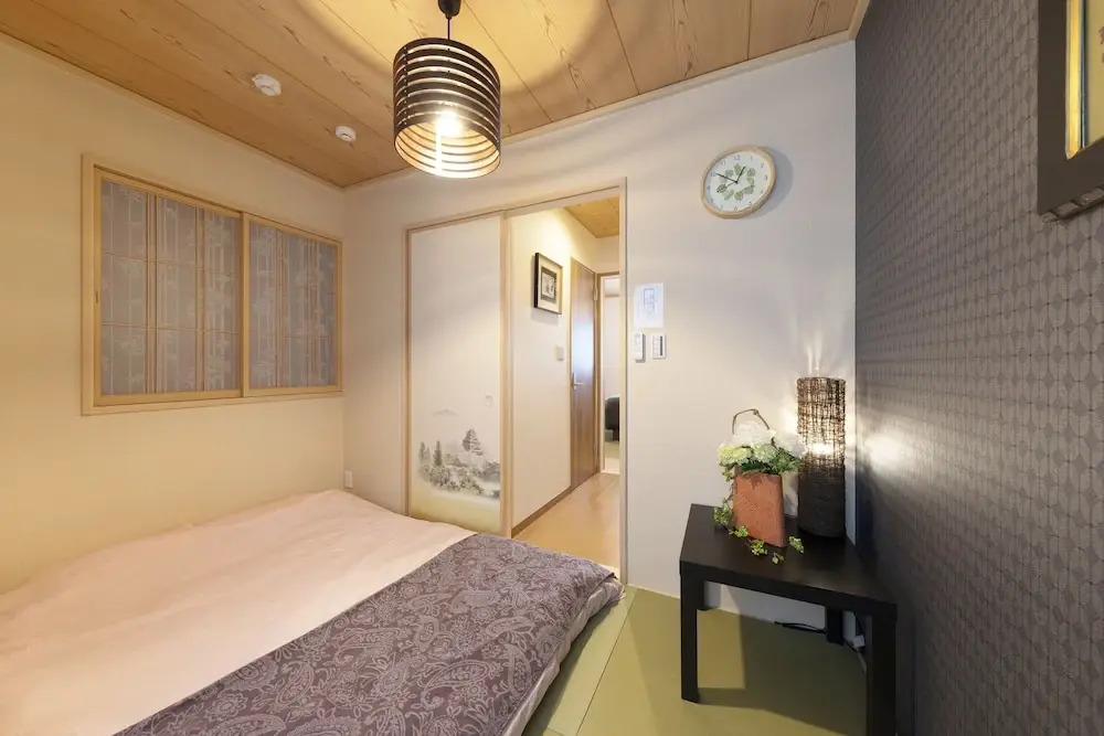 Shirakabanoyado - HOUKA 白樺の宿 - 芳華, Direct access to Umeda, Tsutenkaku, Tennoji