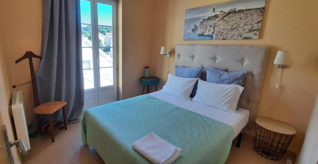 CasAzulApartments