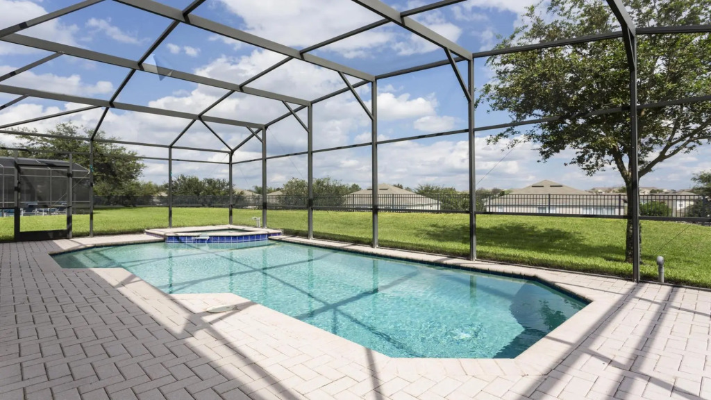 6BR w/Greenview Pool Getaway! ONLY 2 miles to Disney!