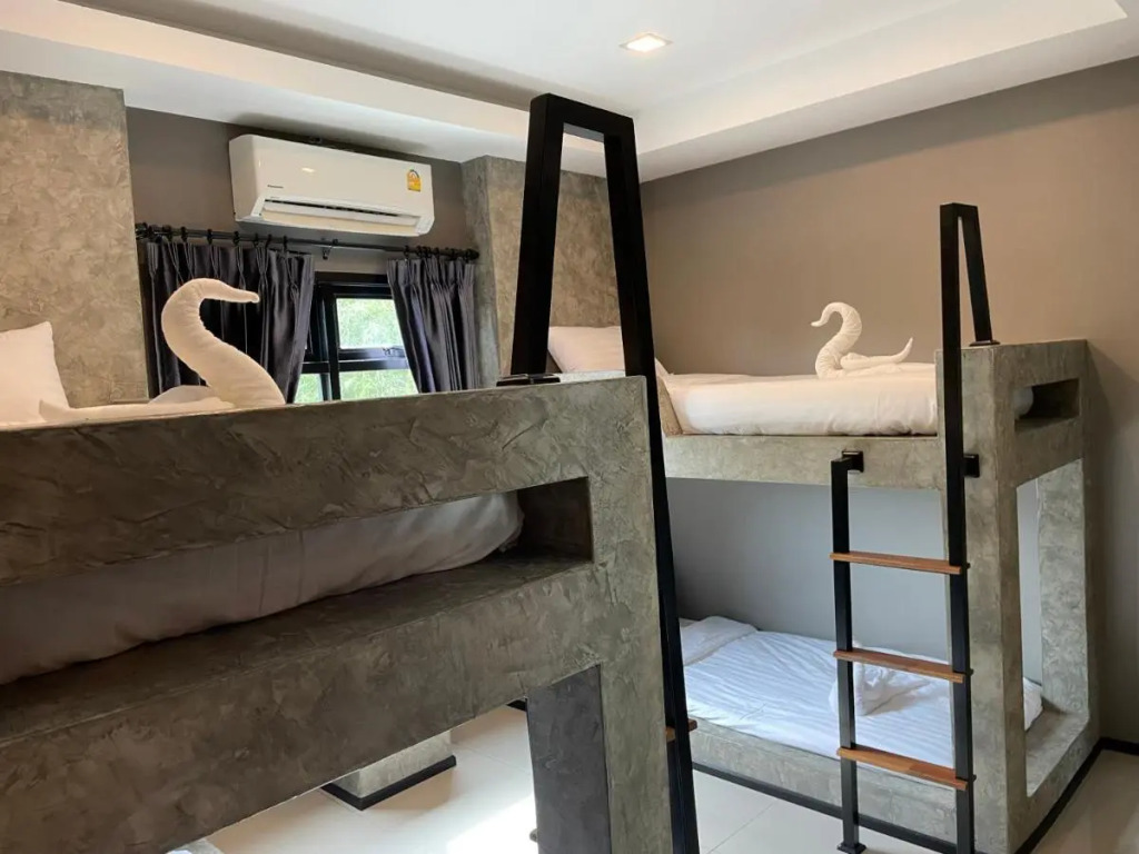 Hideaway Resort Banchang