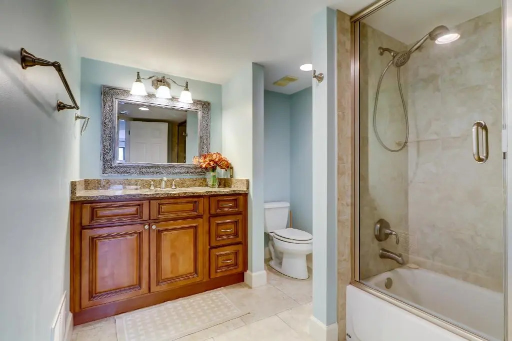 Wonderful Luxury Updated Villamare with Pool Bikes & Beach Gear included
