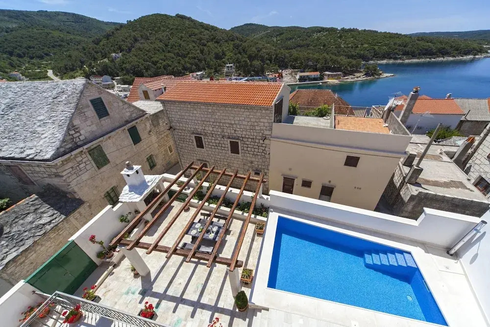 Modern Villa in Povlja With Pool