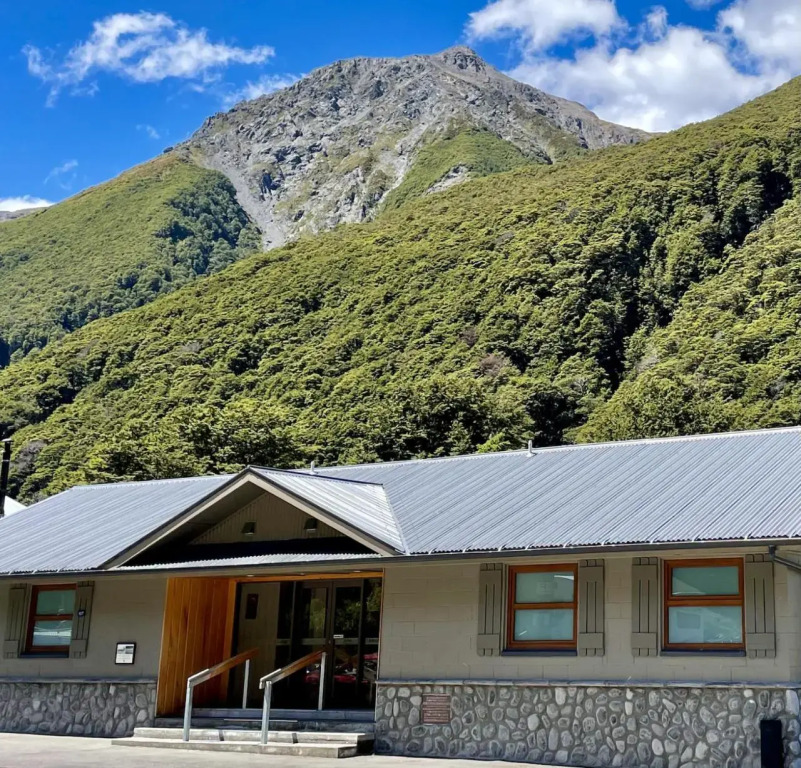 Arthurs Chalet