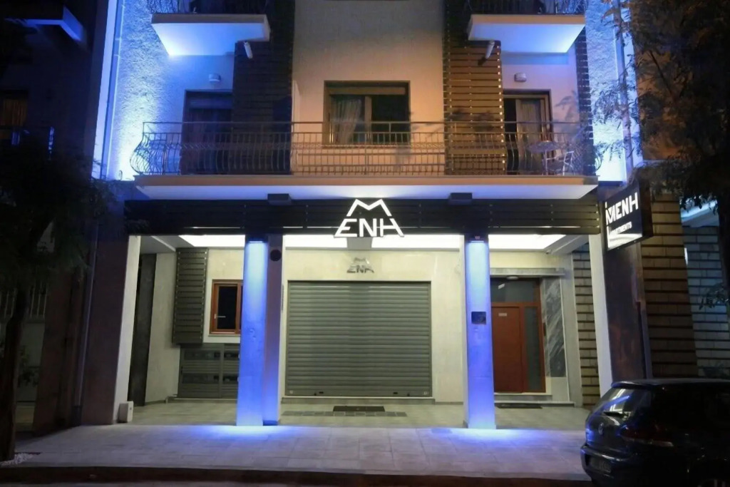 Meni Apartments