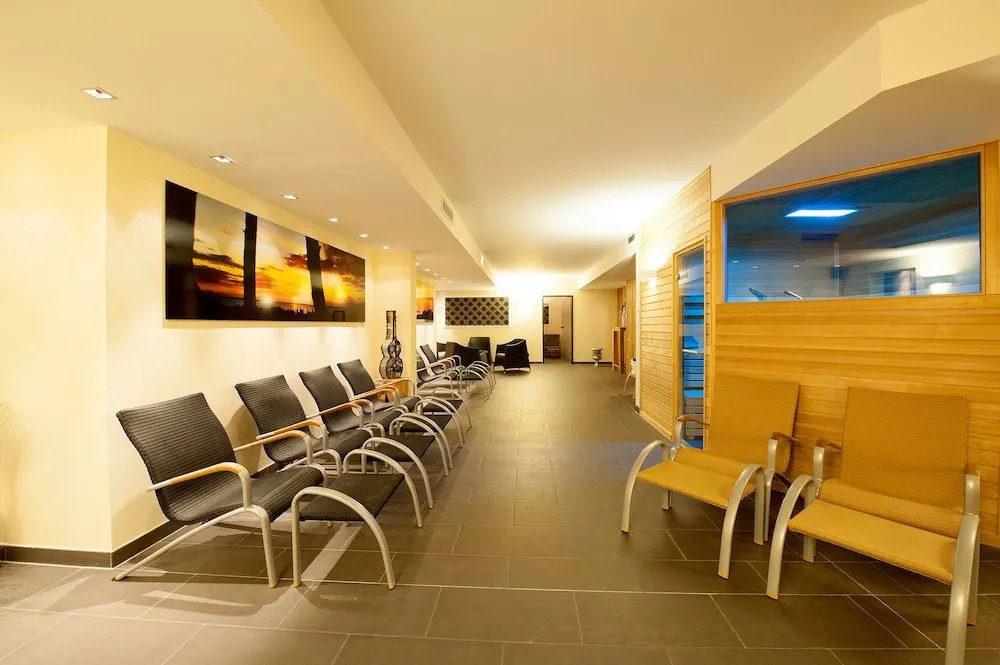Aparthotel Ostseeperle Glowe - schön gestrandet