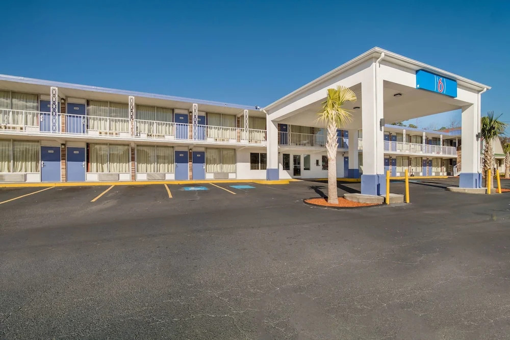 Motel 6 West Columbia Airport, SC