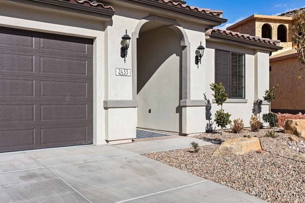 Escondido Cove by RedAwning