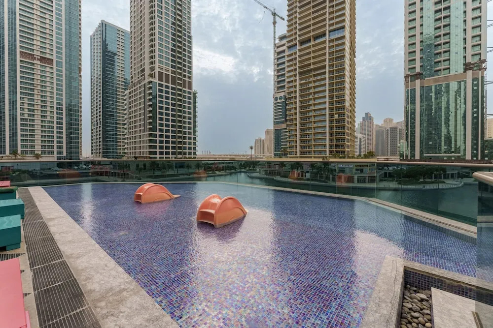 Maison Privee - Modern Living with Premium Amenities close to Marina