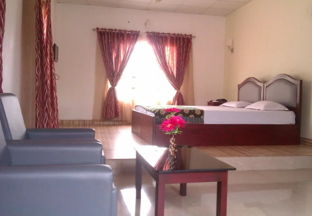 Western Classic Inn