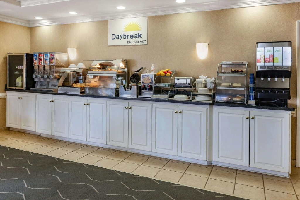Days Inn by Wyndham Altavista
