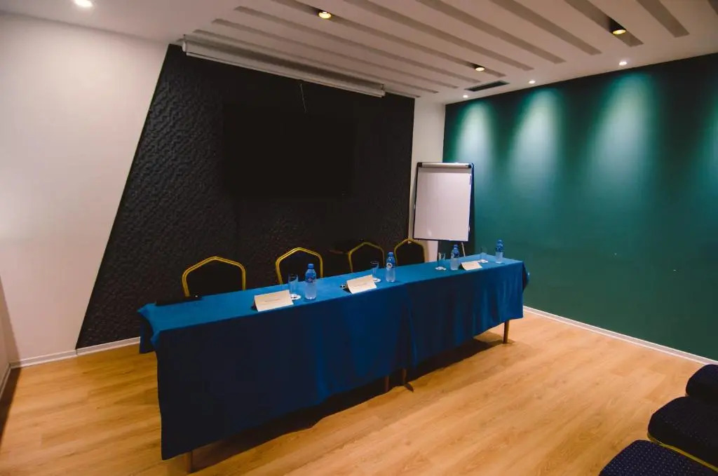 VH Eurostar Tirana Hotel Congress & Tirana Spa