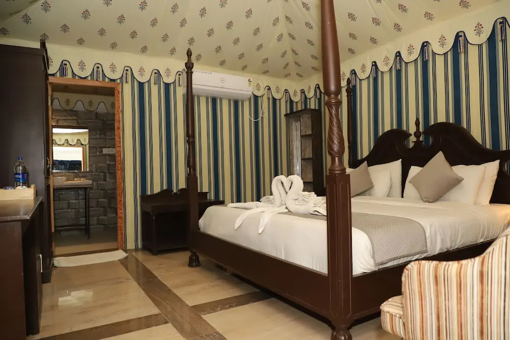 The Glorious Hills Resort Pushkar