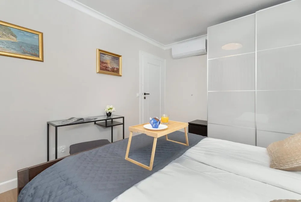 Apartment With Two Balconies by Renters