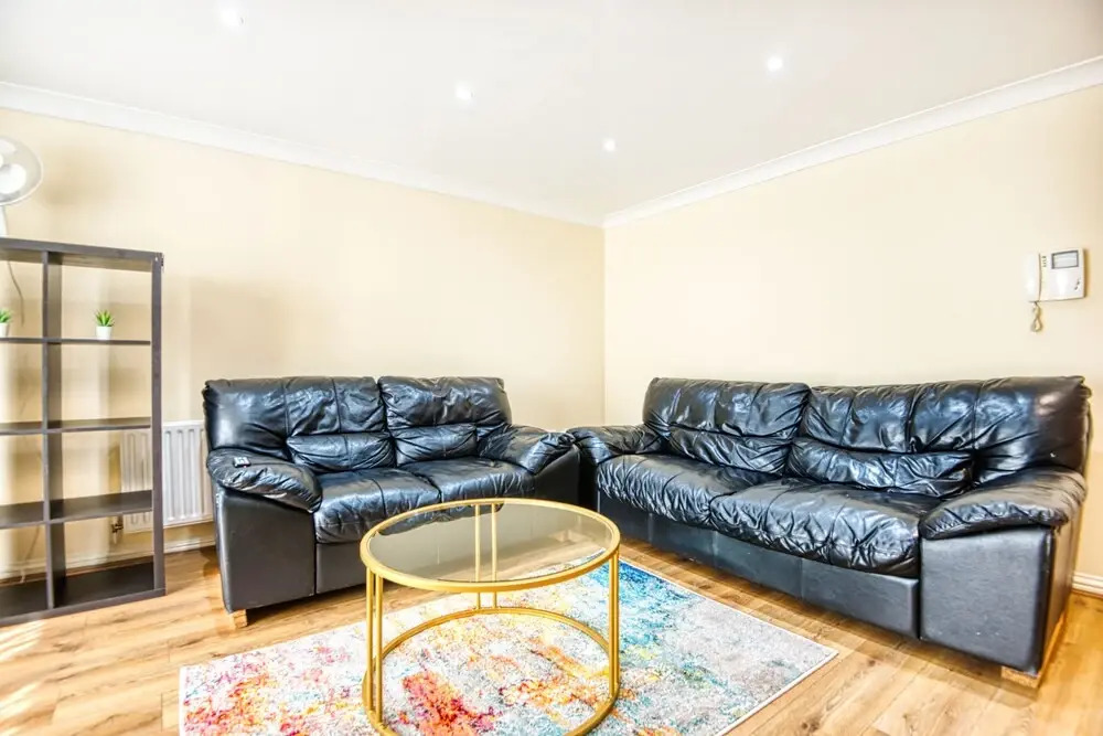 Hendon Pad - Austin David Apartments