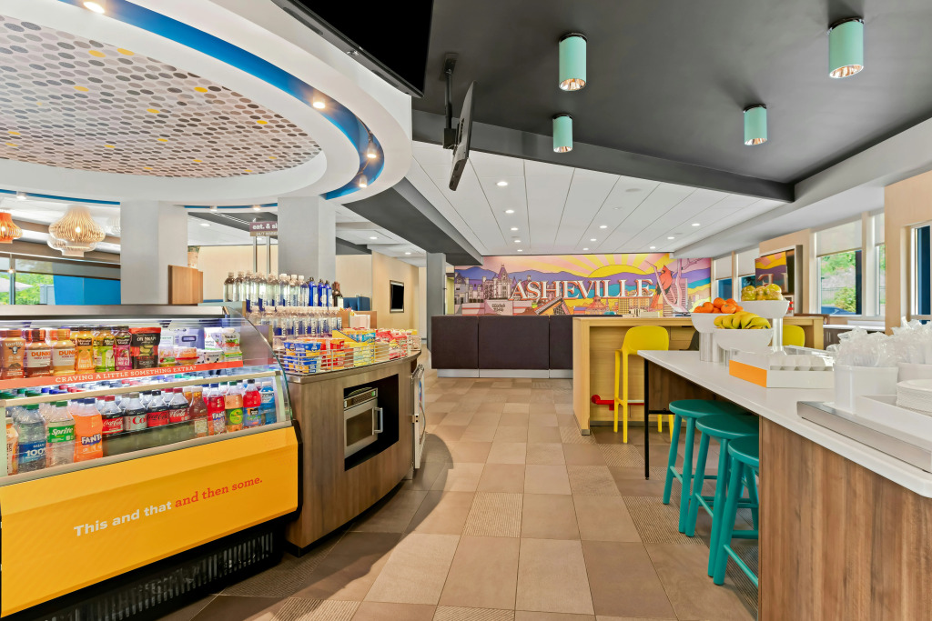 Tru by Hilton Asheville Blue Ridge Parkway