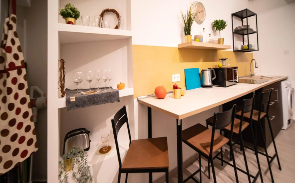 Corvin Palace Residence - 3 sep. BDRM for 6 people