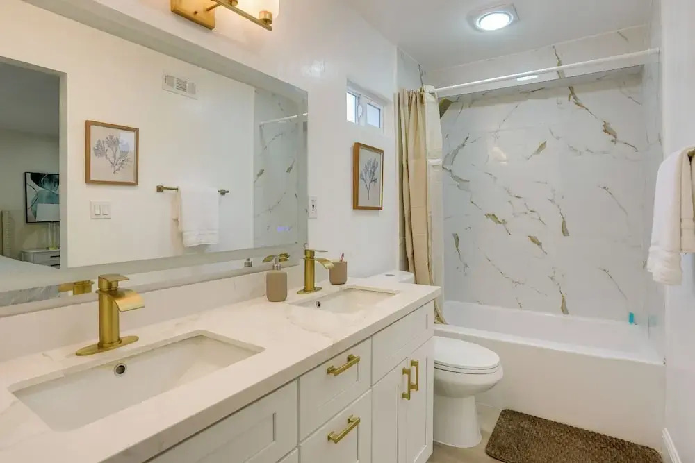 2 Mi to San Francisco Bay: Family Home w/ Decks!