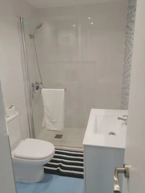 Apartment with 2 Bedrooms in Madrid, with Wifi