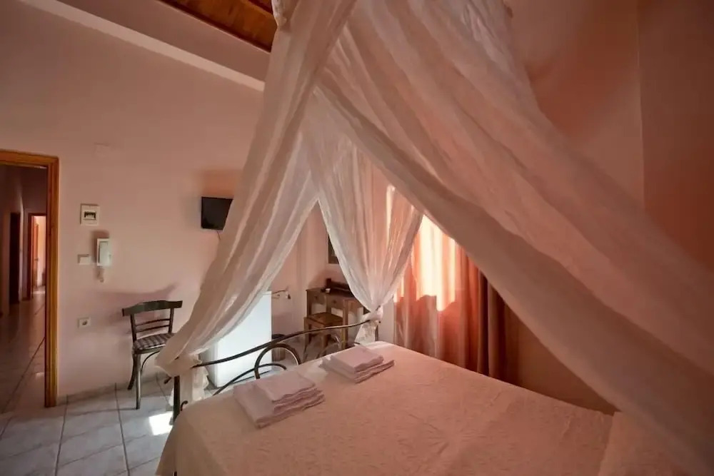 Katerina Traditional Rooms