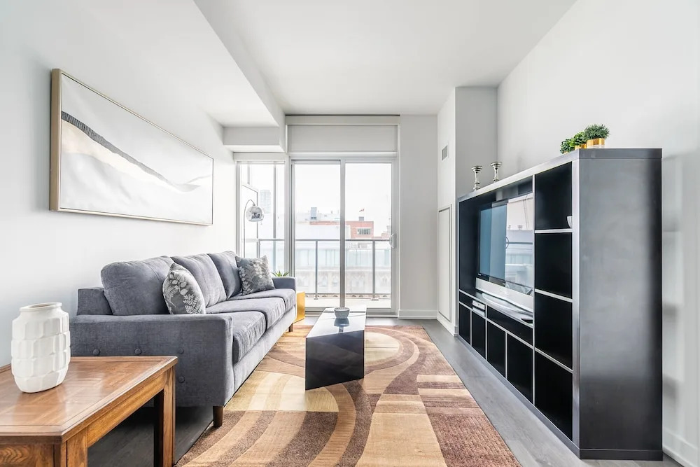 Newly Decorated Trendy Condo Sleeps 4