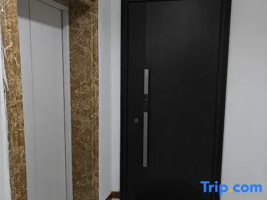 zhenyuetin guesthouse