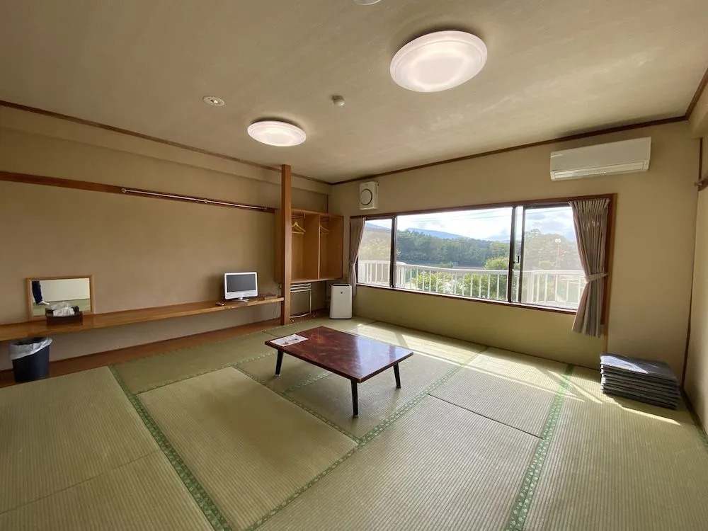 Green Hills New Minami