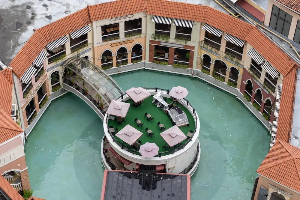 Modern Luxury 1BR in Venice Mckinley