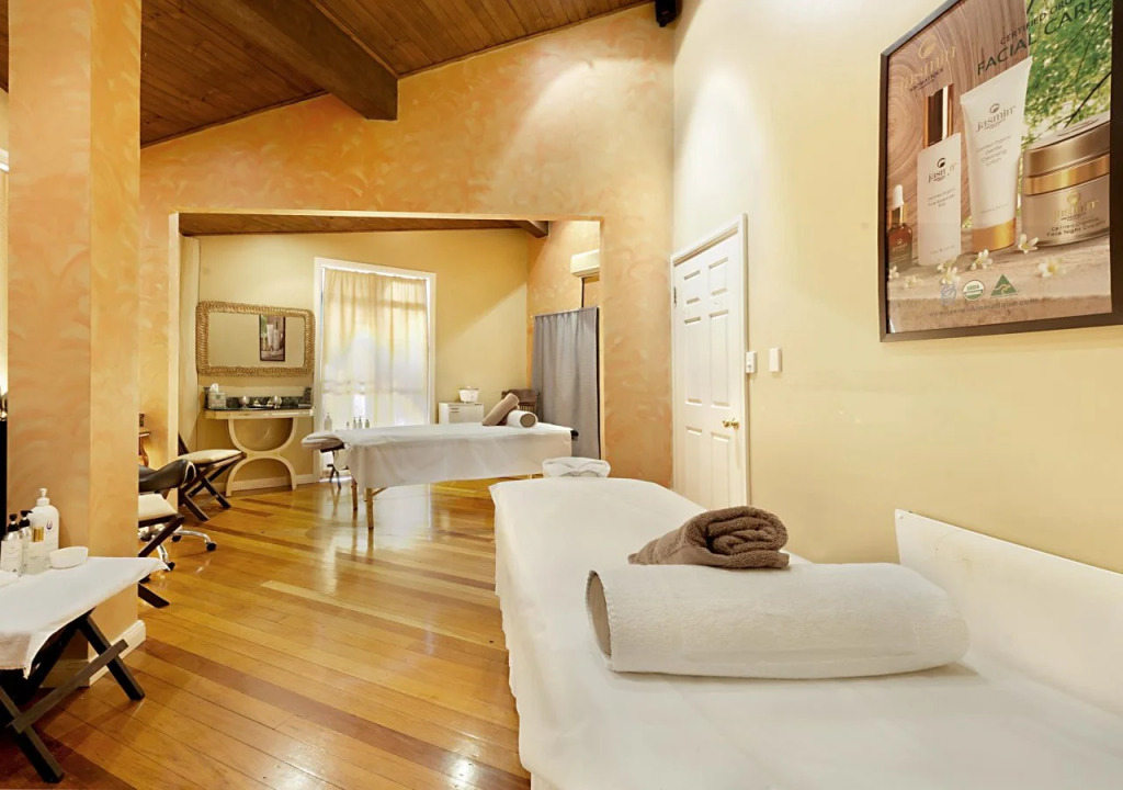 Escarpment Retreat & Day Spa for Couples