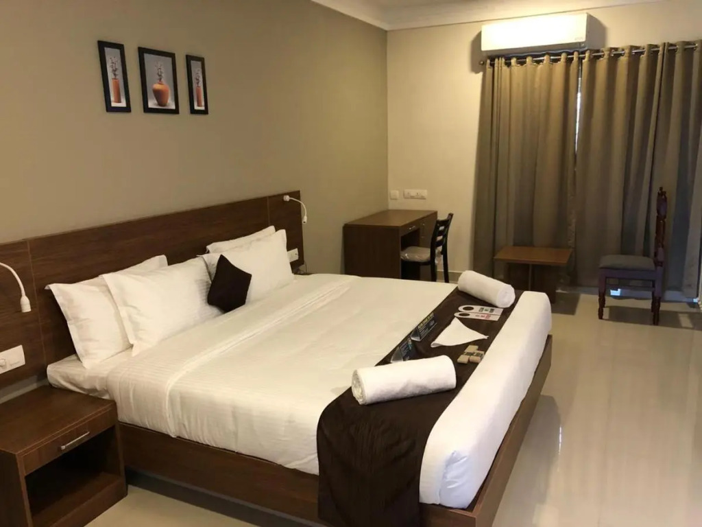 Hotel Mayo
