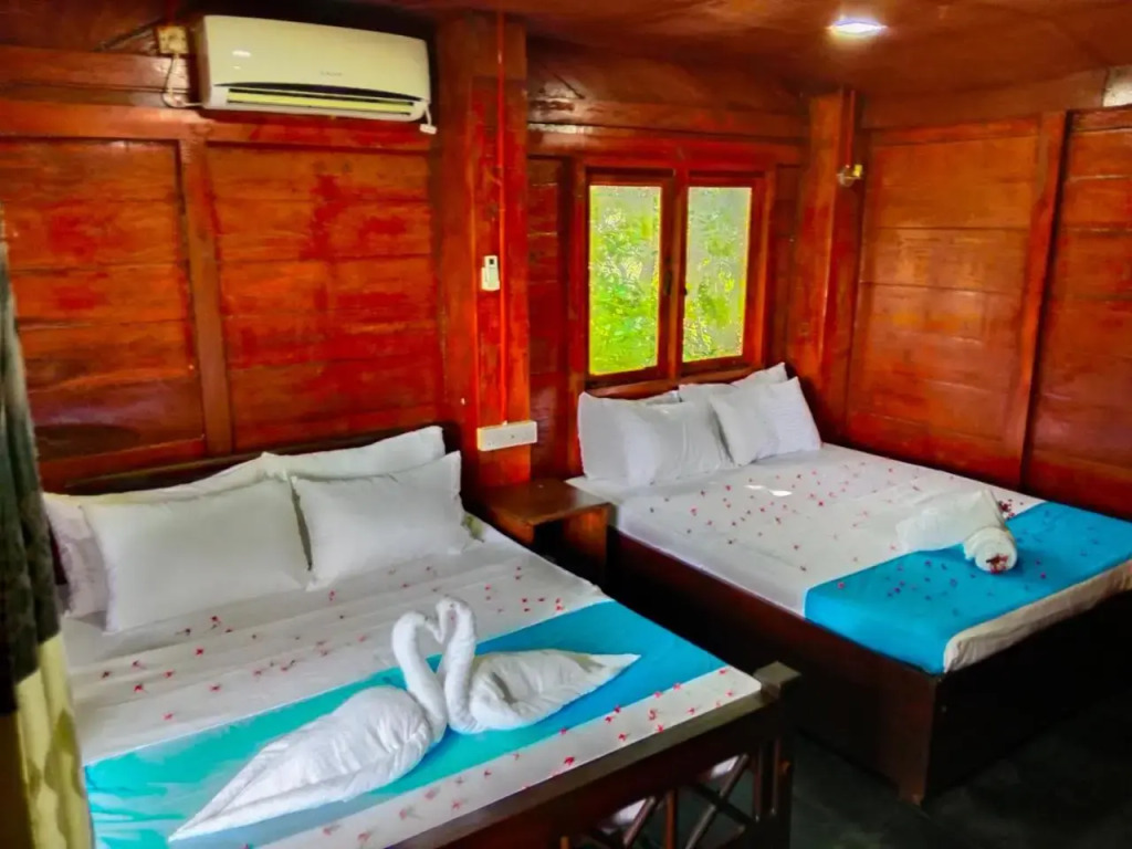 kumbura eco lodge