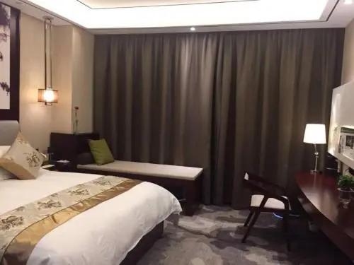 Yunxi Feier Hotel