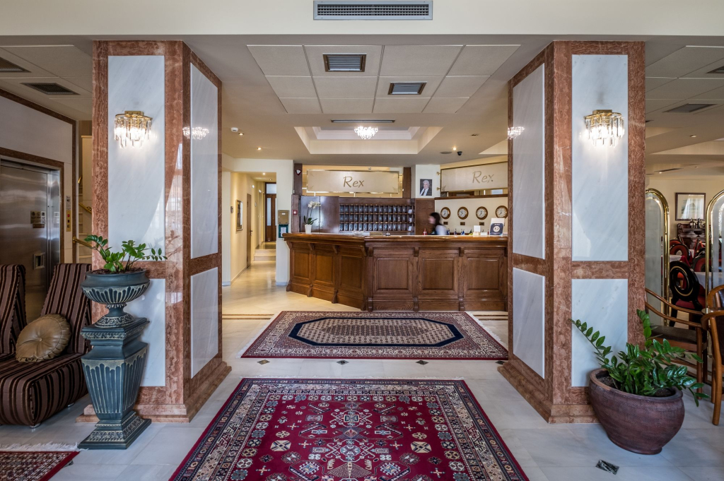 Rex Hotel