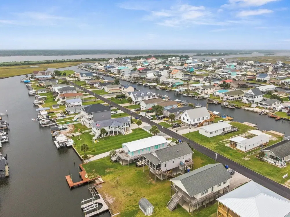 Perfectly Seasun'd by Topsail Realty