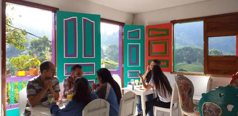 los balcones hospedaje