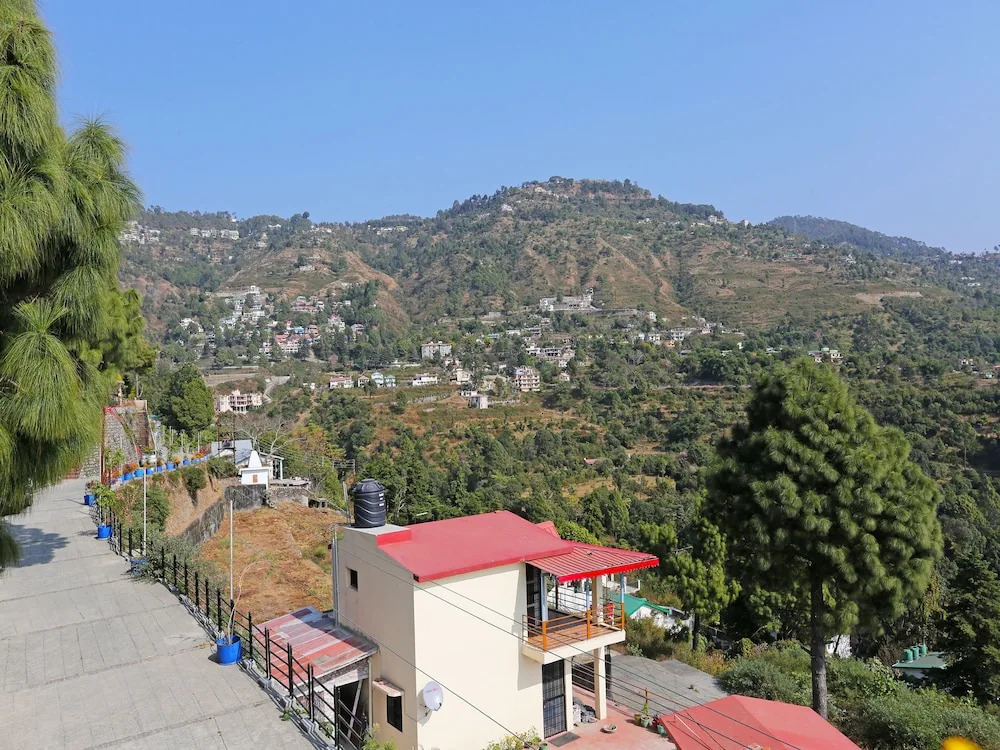 OYO 10313 Home Hill View 4BHK Sattal