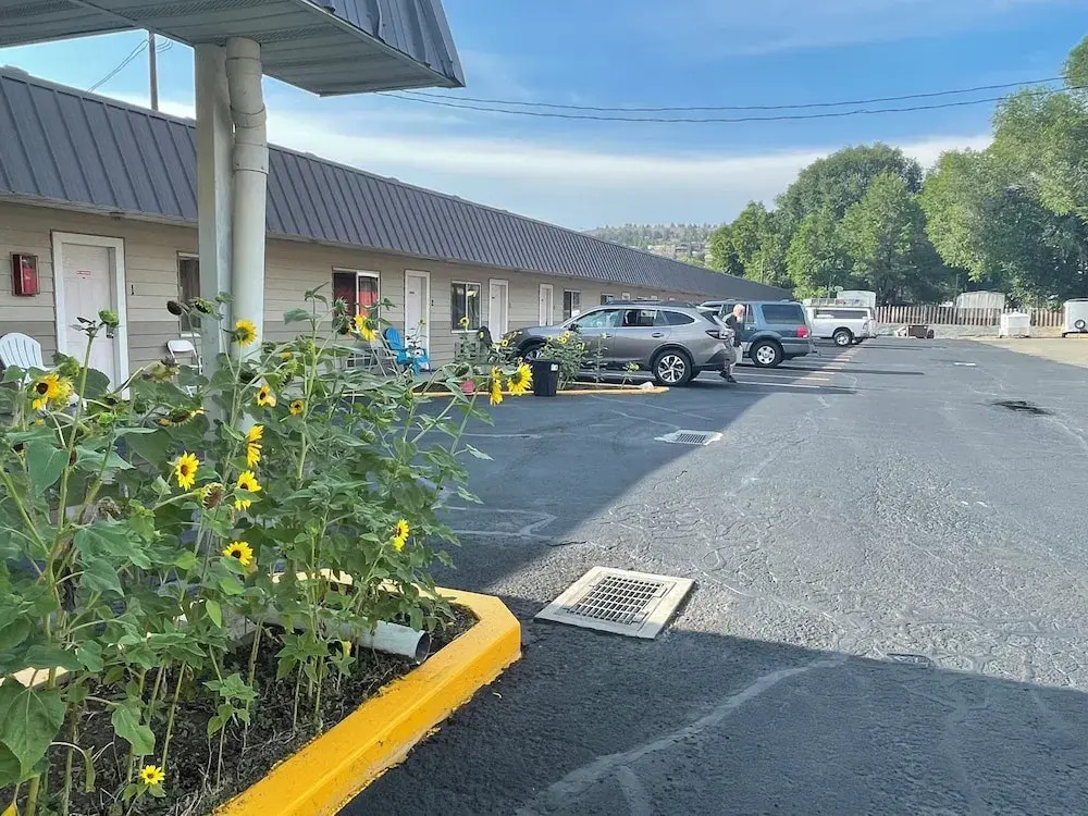 Budget 8 Motel